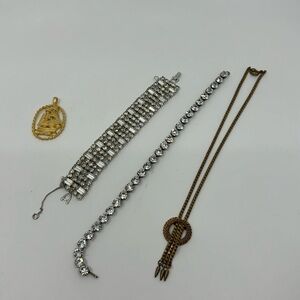 Vintage Jewelry Lot: Bracelet & Neclace